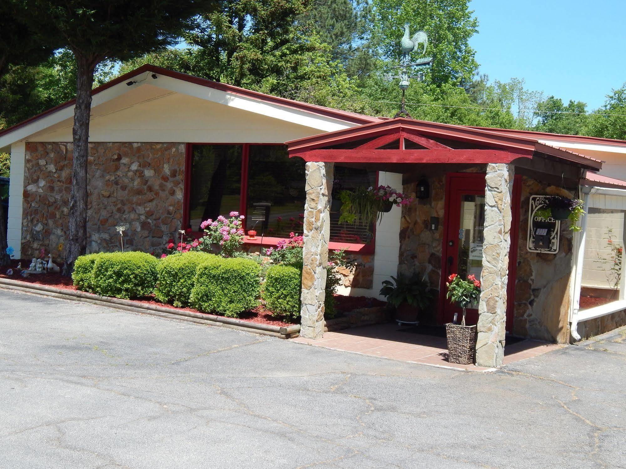 Valley Inn - Hamilton Ga Extérieur photo